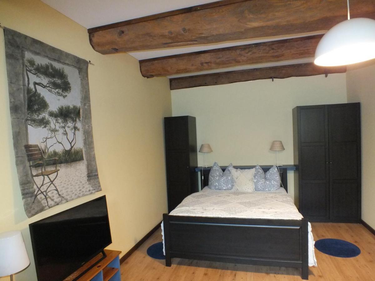 Taubenhof - Gut Cadenberge Hotel ภายนอก รูปภาพ
