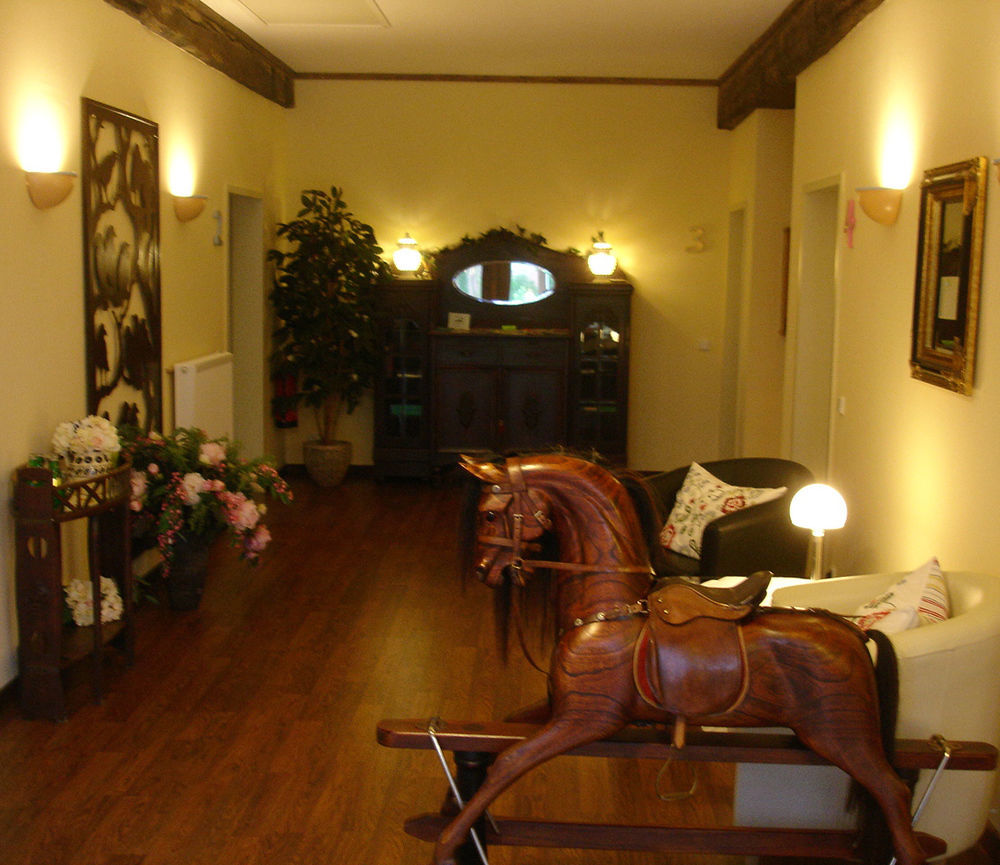 Taubenhof - Gut Cadenberge Hotel ภายนอก รูปภาพ